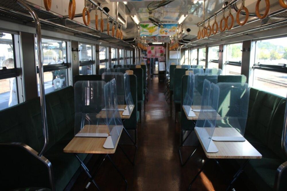 SAKU美SAKU楽号車内