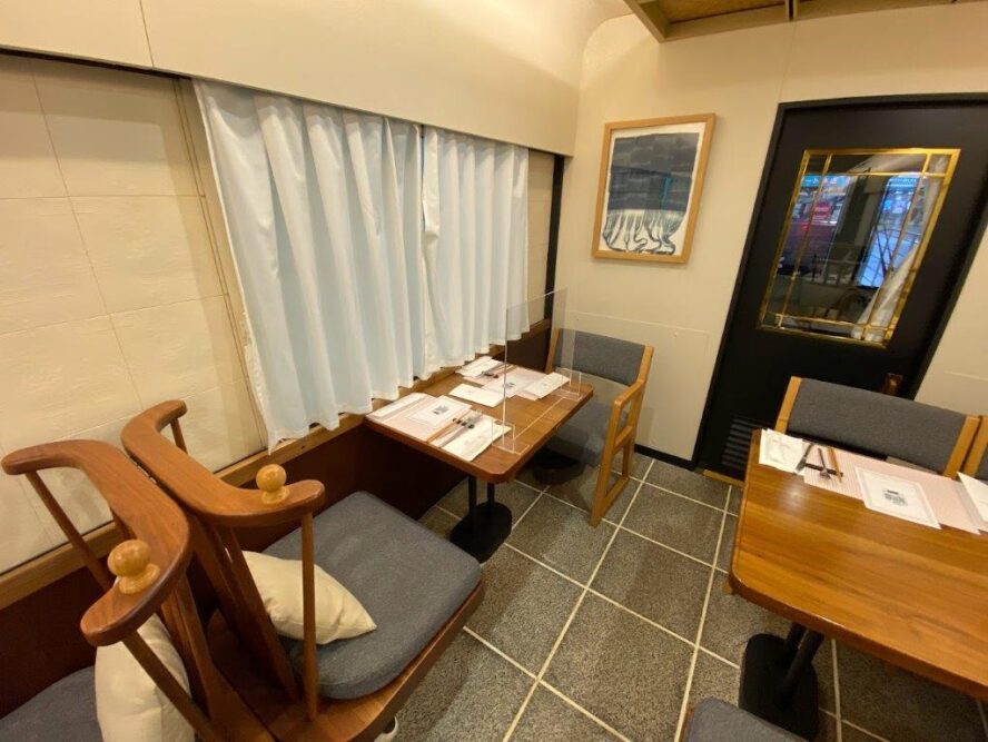 THE RAIL KITCHEN CHIKUGO車内