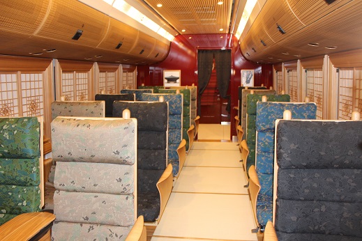 観光列車36+3車内6号車