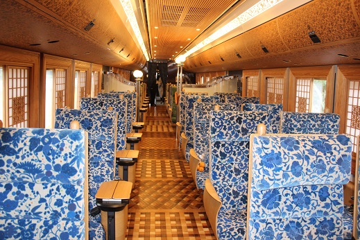 観光列車36+3車内5号車