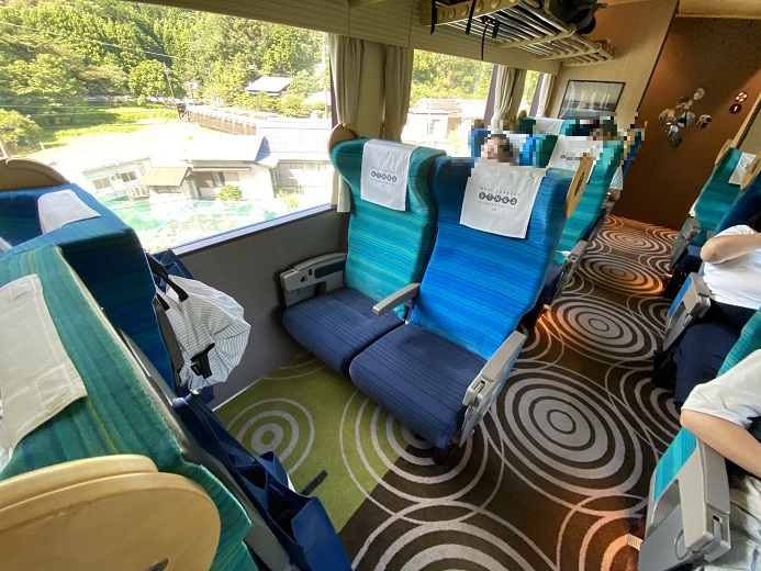 WEST EXPRESS銀河号3号車車内