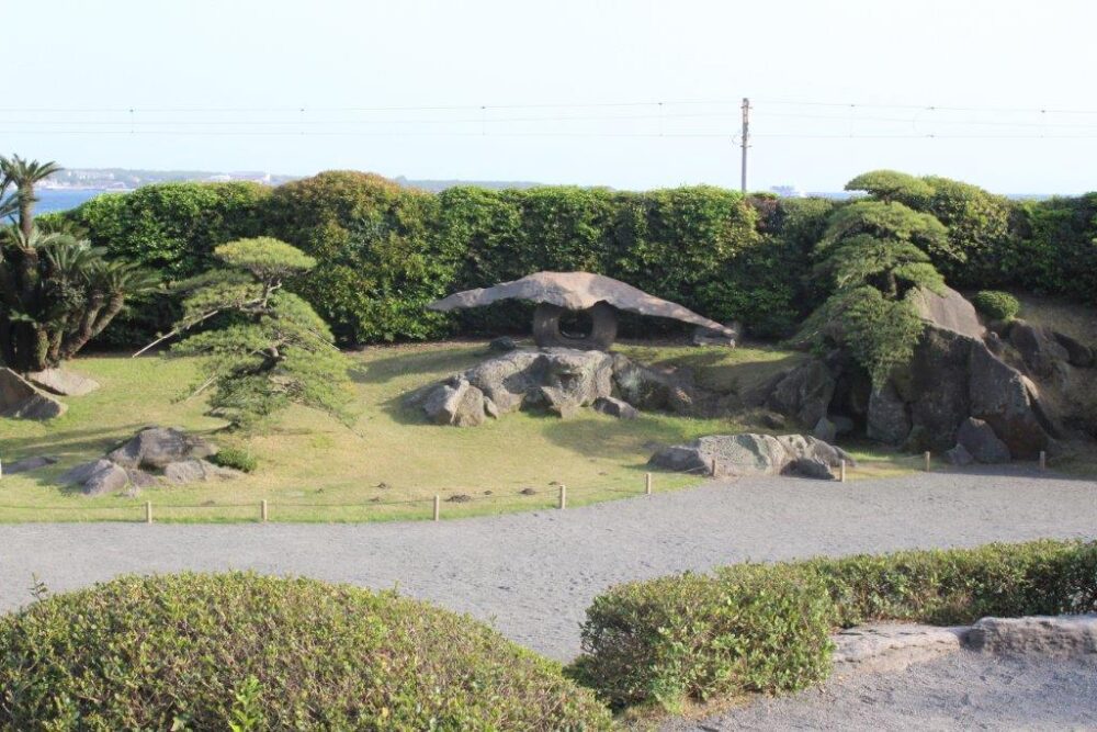 仙厳園