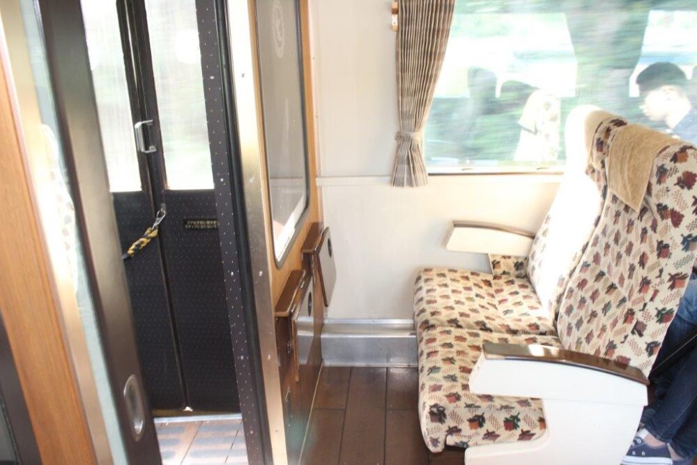 A列車で行こう号車内