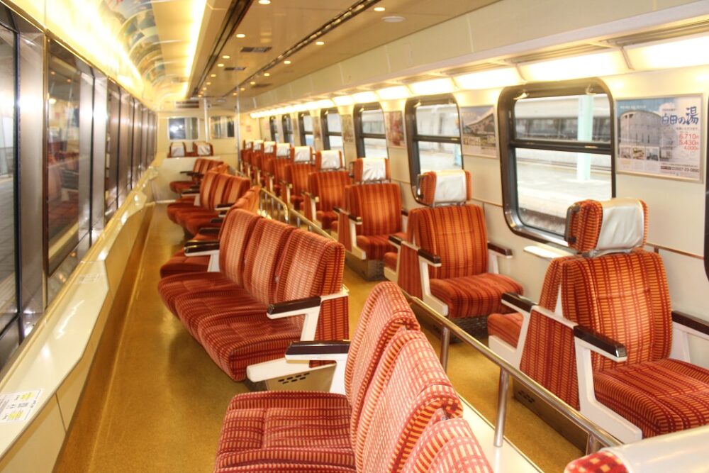 リゾート21黒船電車車内