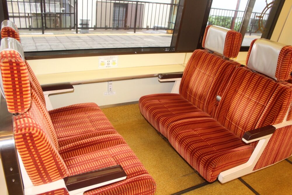 リゾート21黒船電車車内