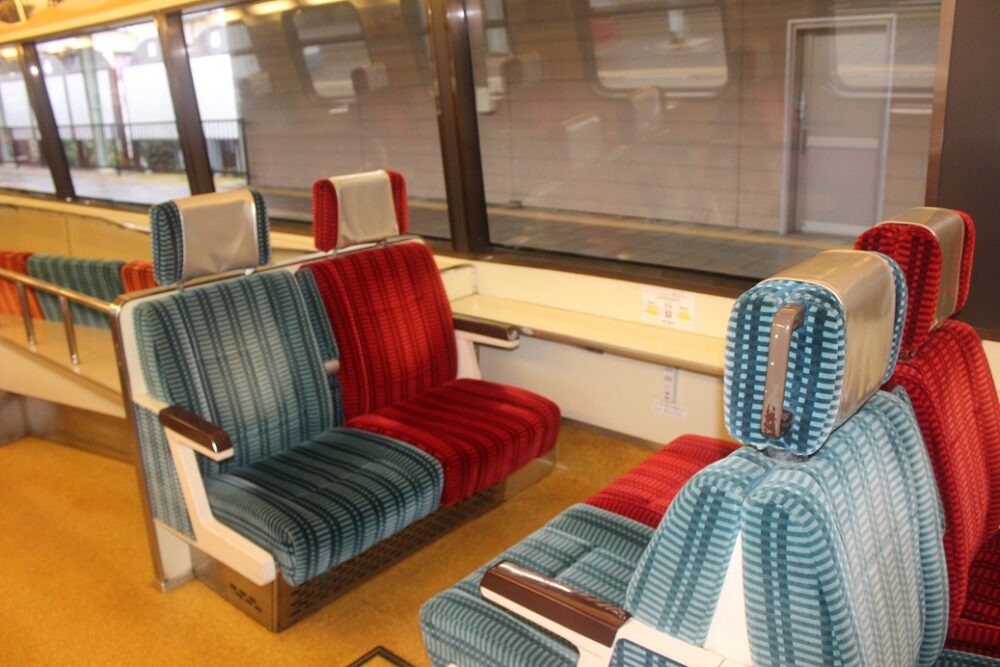 リゾート21黒船電車車内