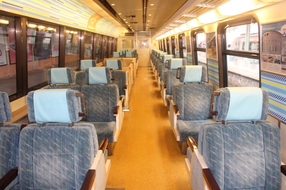 リゾート21黒船電車車内