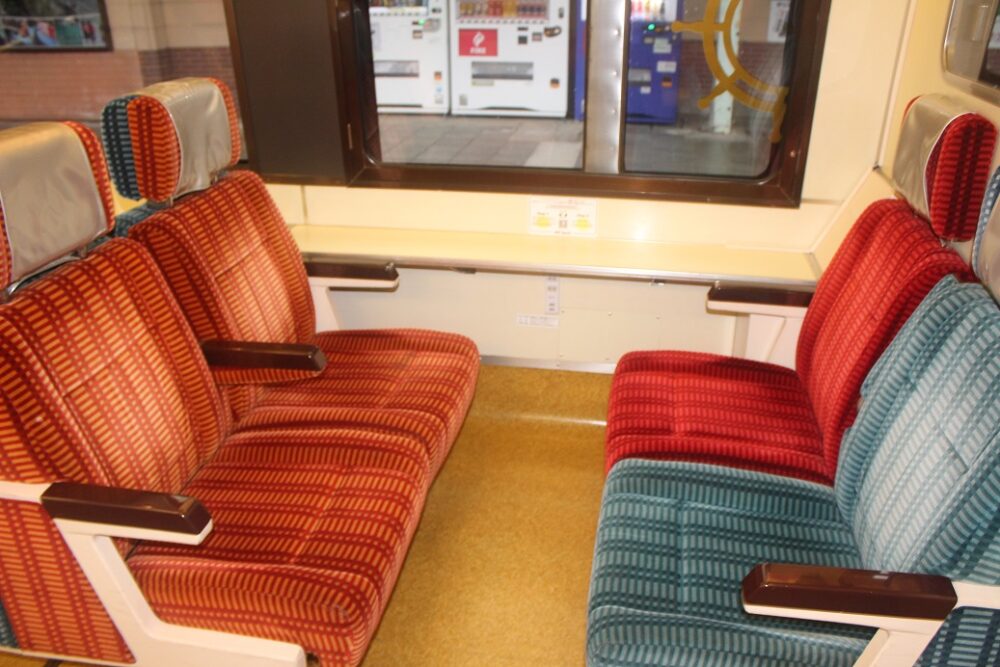 リゾート21黒船電車車内