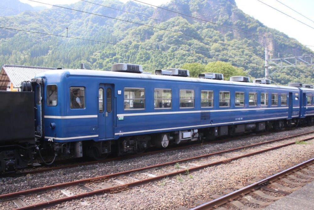 SLぐんま12系客車
