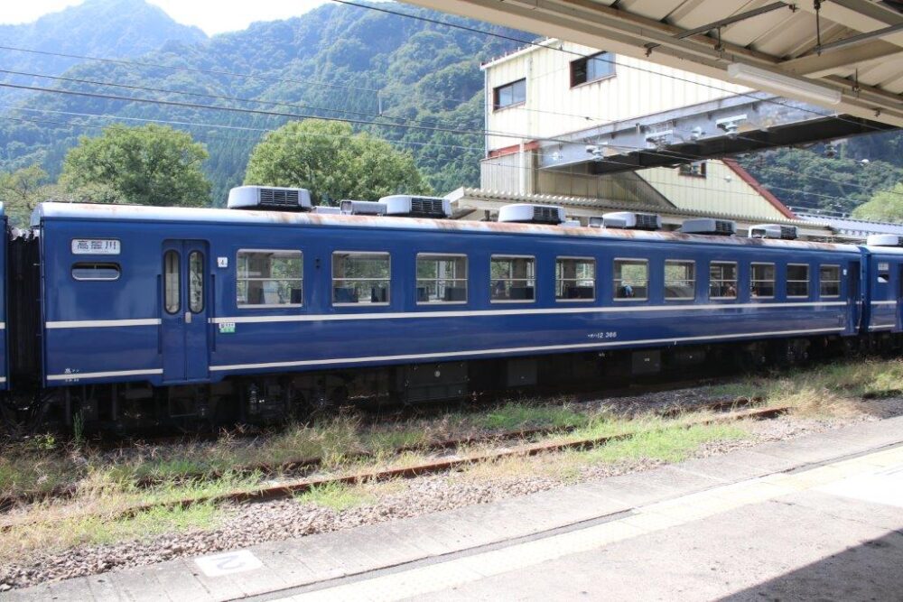 SLぐんま12系客車