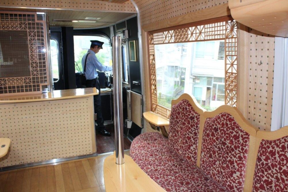 丹後の海車内