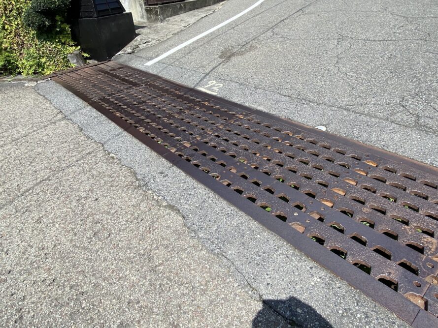 ラックレール