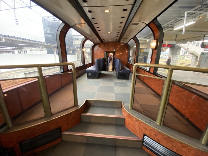 SLばんえつ物語車内