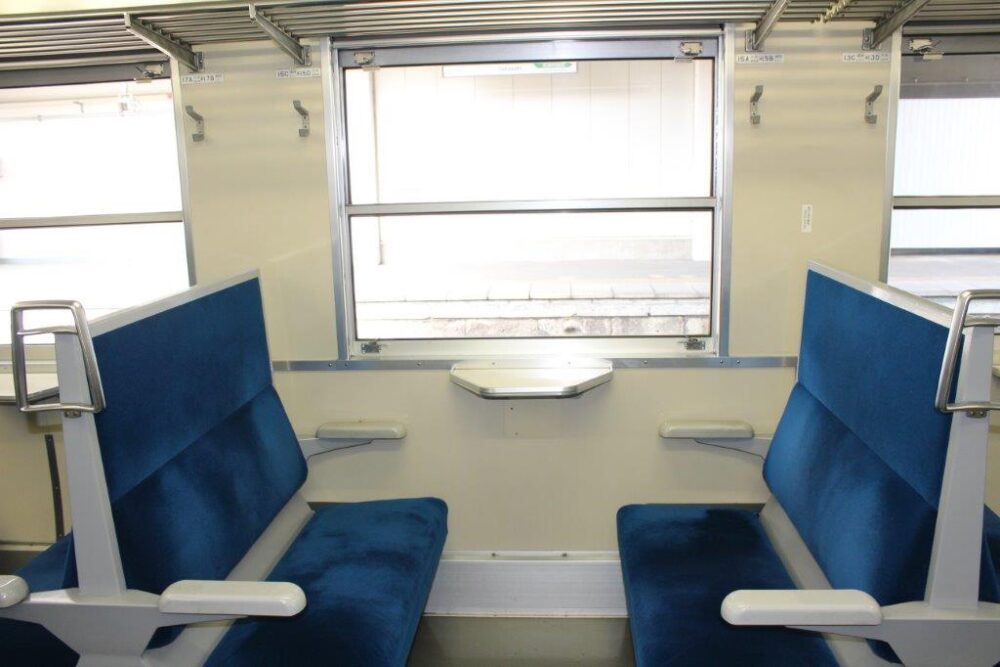 SLぐんま車内