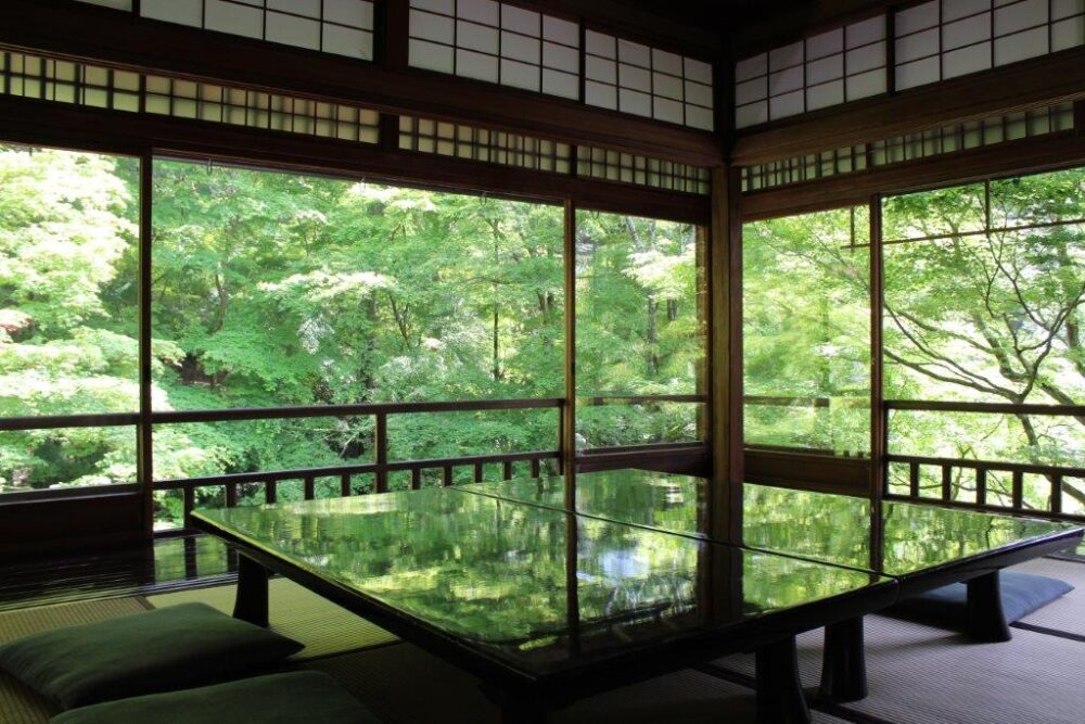 瑠璃光院