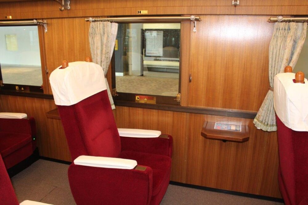 SLやまぐち車内
