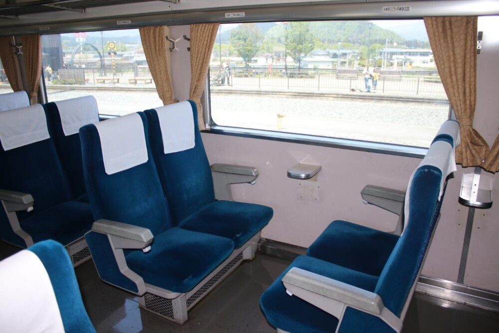 SL大樹車内