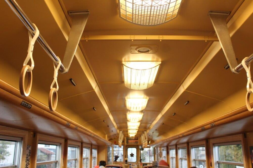観光列車若桜号車内