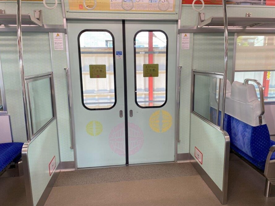 旅人ーたびとー車内