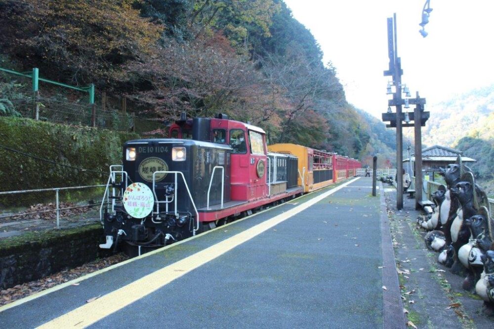 嵯峨野トロッコ列車