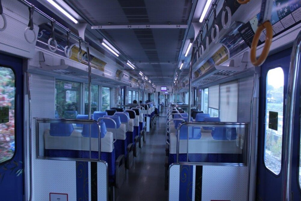 水都-すいとー車内