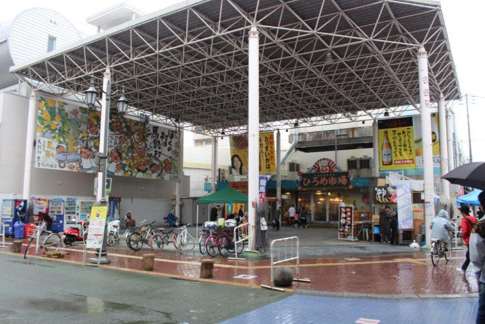 高知ひろめ市場