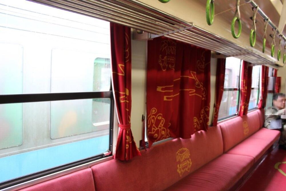 海洋堂ホビートレインかっぱうようよ号車内