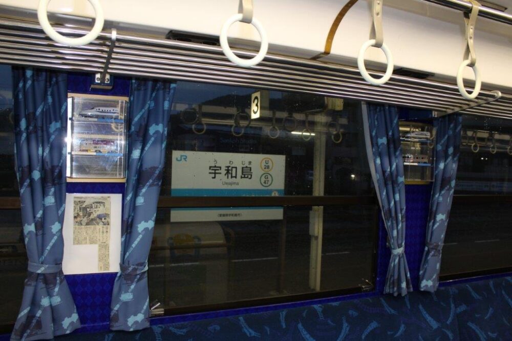 鉄道ホビートレイン車内