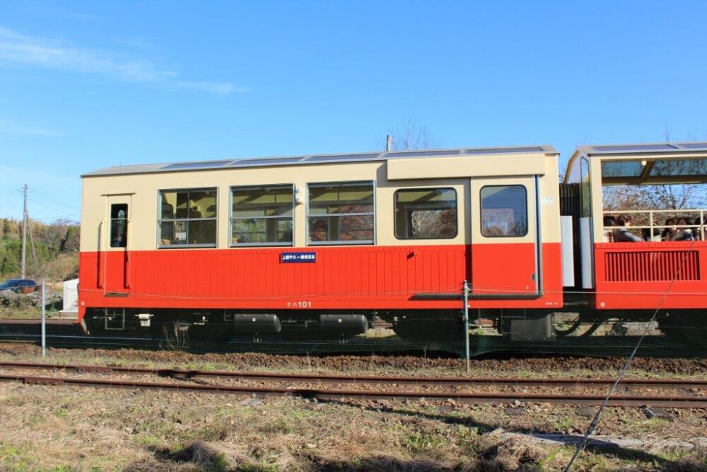房総里山トロッコ号