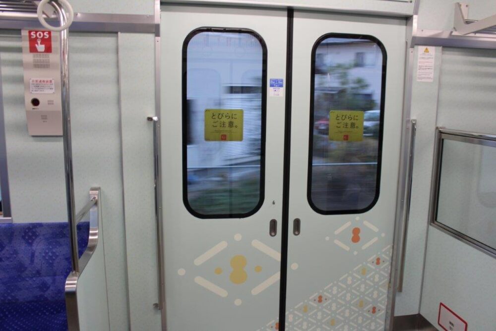 旅人ーたびとー車内