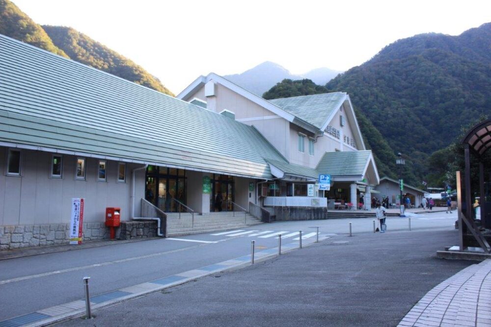 黒部渓谷トロッコ電車乗車記