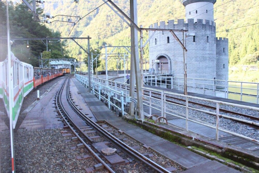 黒部渓谷トロッコ電車乗車記