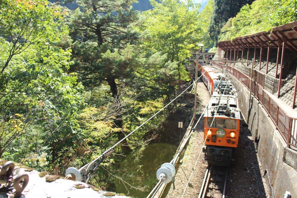 黒部峡谷トロッコ電車