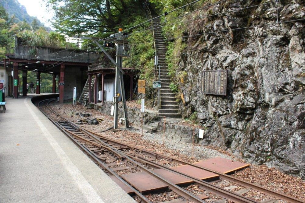 黒部渓谷トロッコ電車乗車記