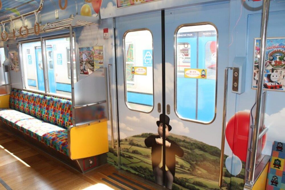 トーマスランド号車内