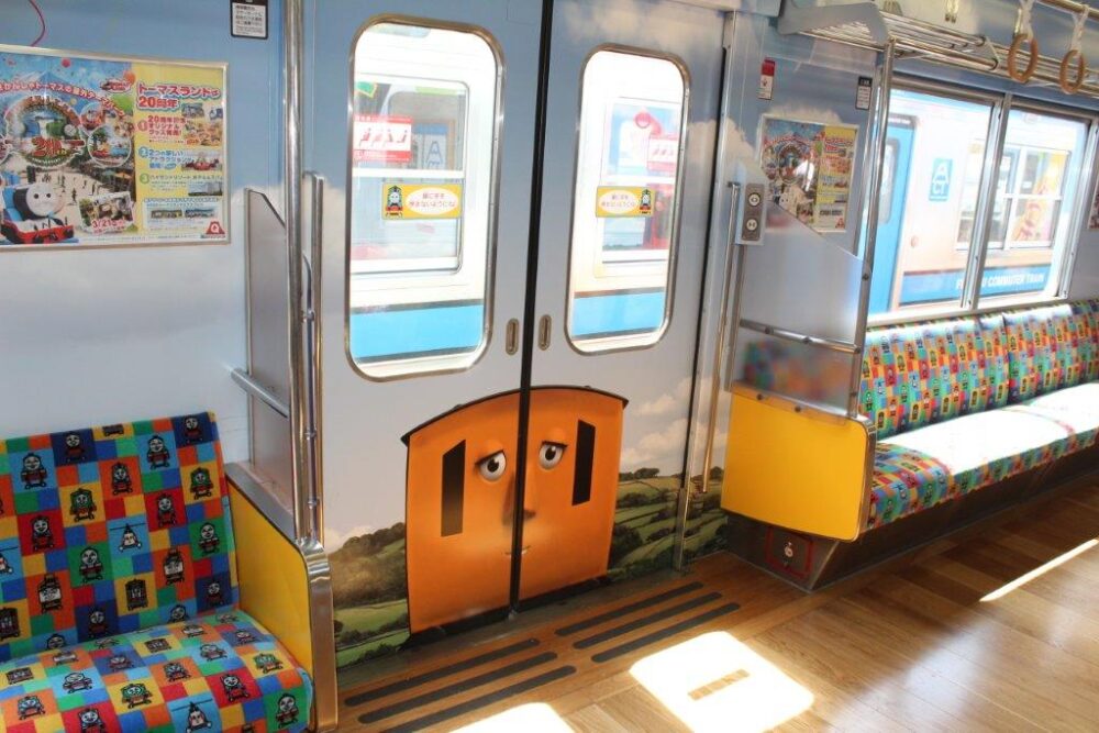 トーマスランド号車内