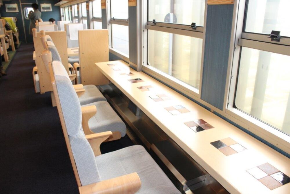 あめつち車内