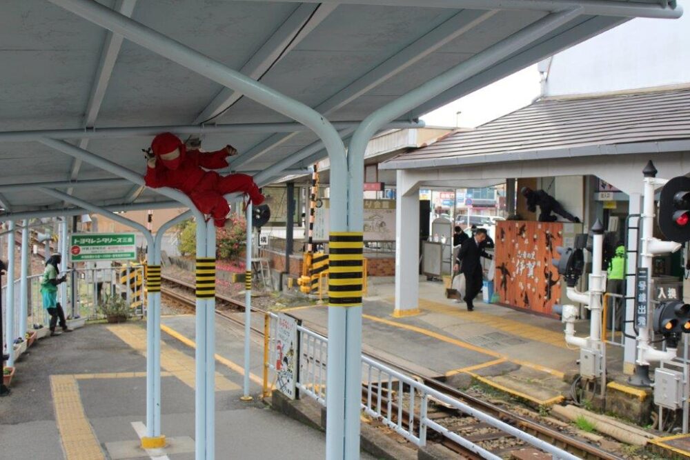 上野市駅