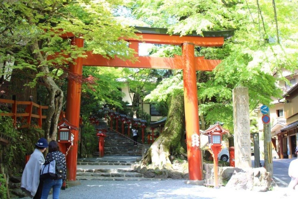 貴船神社