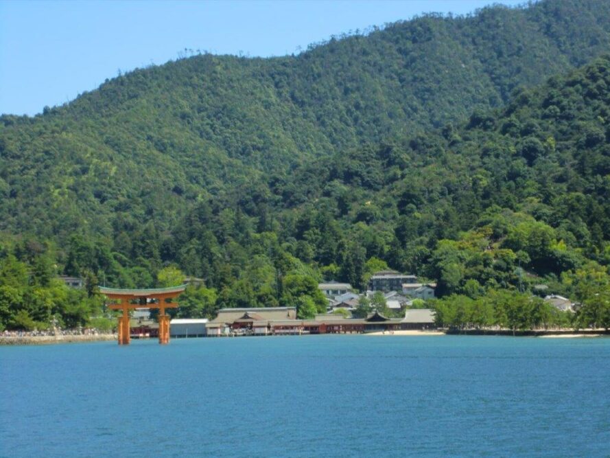 厳島神社