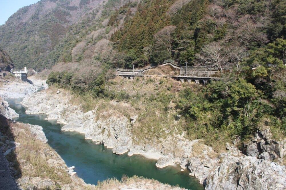 大歩危
