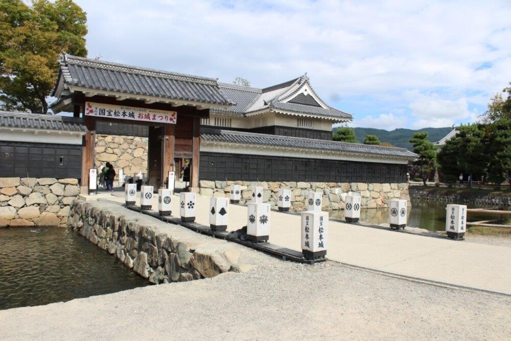 松本城