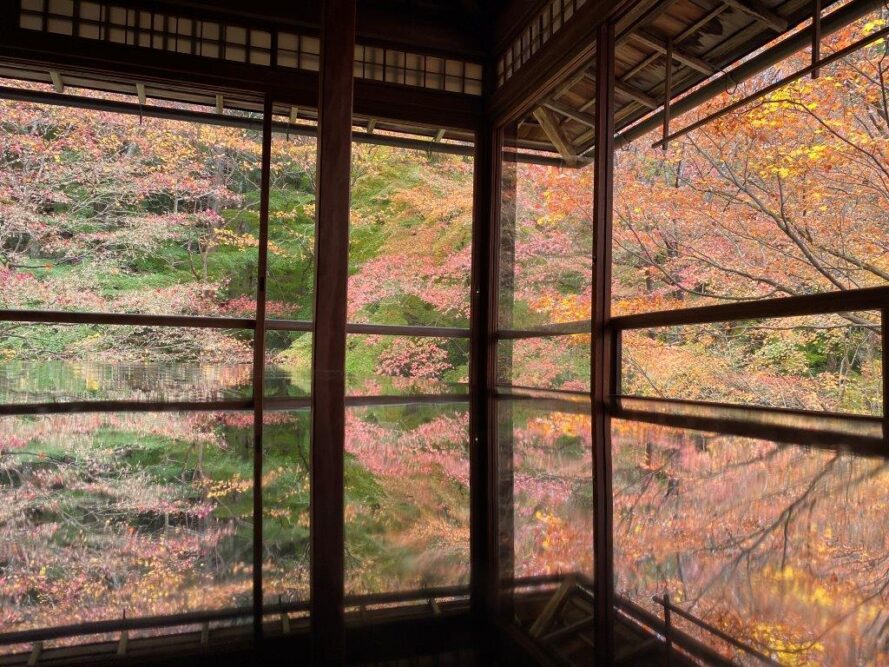 瑠璃光院
